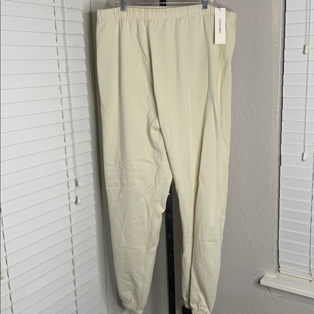 NEW Calvin Klein Men's comfort Cream sweatPants xxl